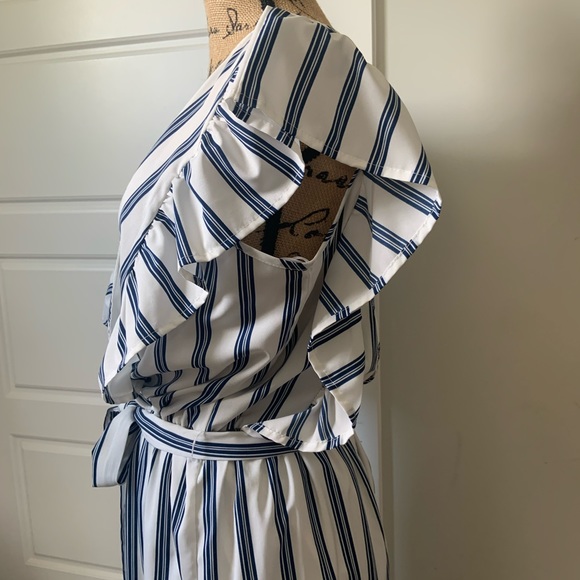 Blue and White Striped Jumpsuit with Ruffled Shoulders and Tie Waist - Picture 4 of 13